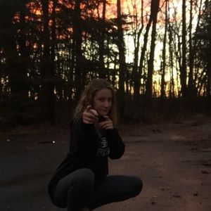 Meet your Posher, Evelyn